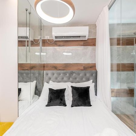 Colors Suites In เนทันยา ภายนอก รูปภาพ